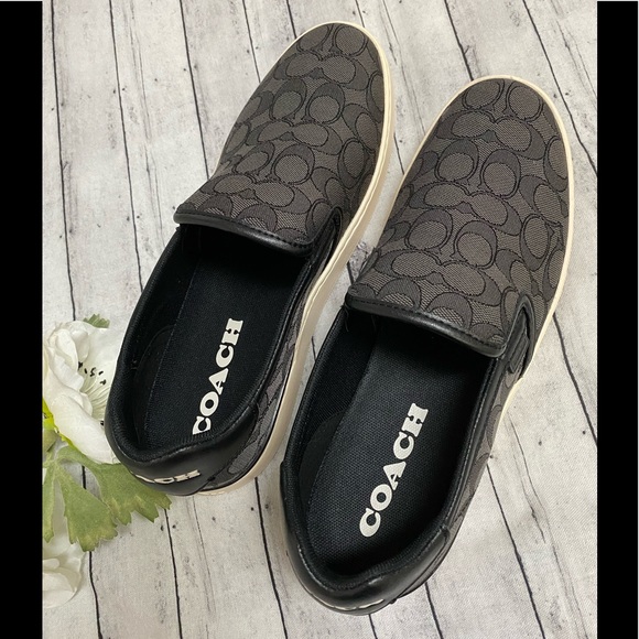 NEW COACH Slip On Skate Sneaker - Picture 4 of 12